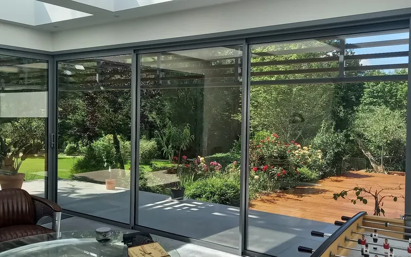 Baie coulissante aluminium Technal : Lumeal et Soleal