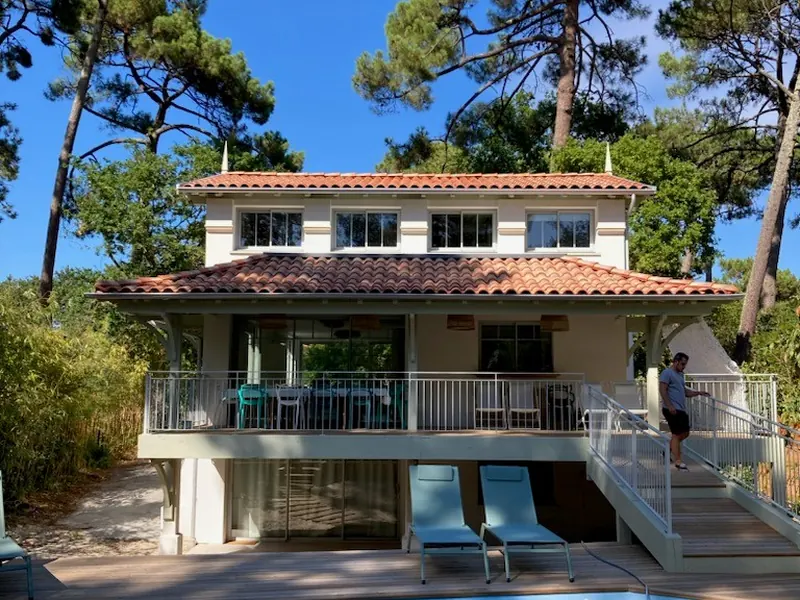 Menuiseries alu, villa avec piscine – Pyla-sur-Mer