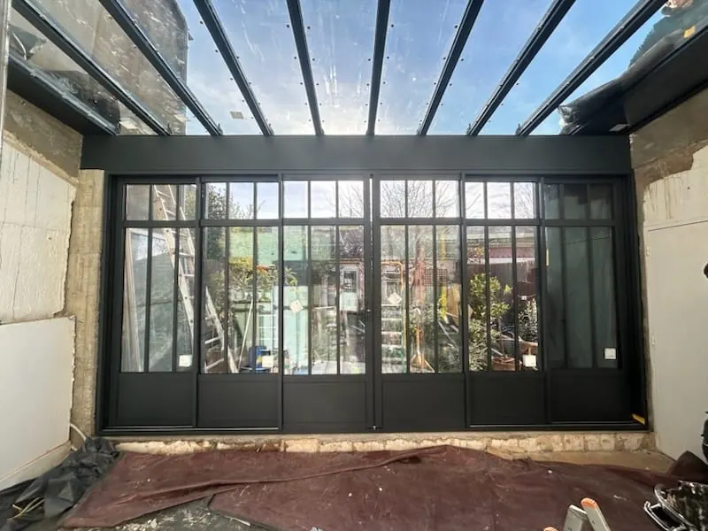 Verrières intérieures, extérieures et façades vitrées aluminium